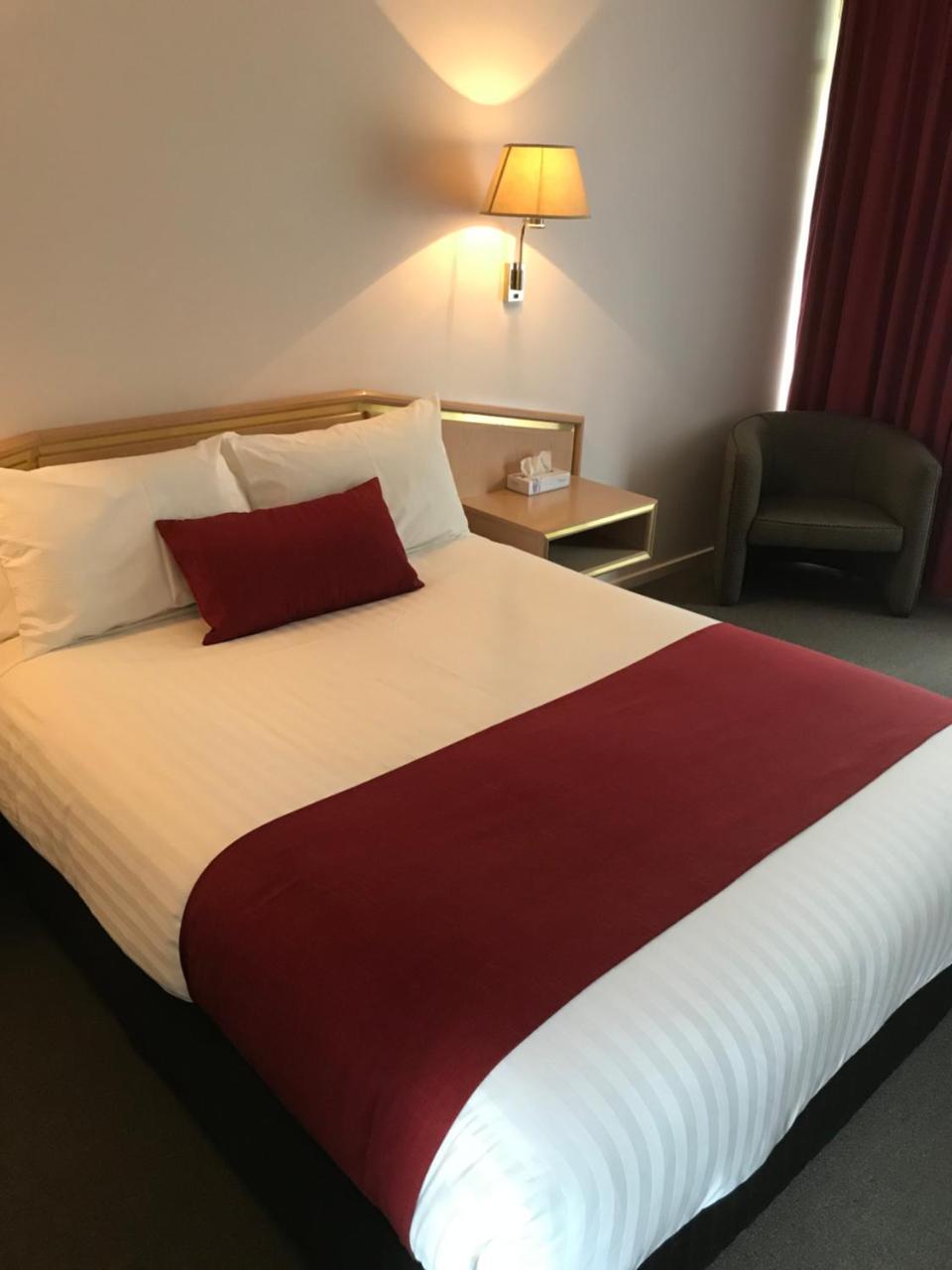 Motel Parklands